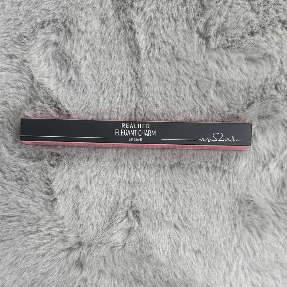 RealHer Elegant Charm Lip Liner in Black and Pink